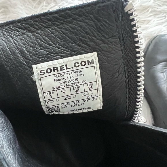 Black Sorel leather Wedge boots - Picture 5 of 5